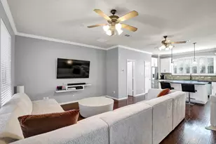 2700 Club Ridge Dr, Lewisville, TX 75067 - Photo 3