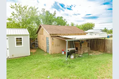 1006 N Live Oak Street, Breckenridge, TX 76424 - Photo 25