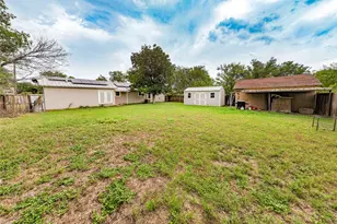 1006 N Live Oak St, Breckenridge, TX 76424 - Photo 27