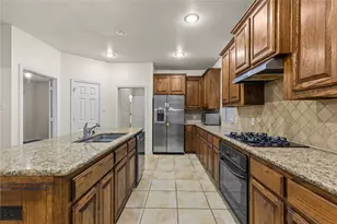 8302 Munich Dr, Rowlett, TX 75089 - Photo 37