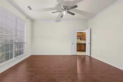 8302 Munich Drive, Rowlett, TX 75089 - Photo 5