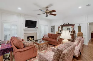 6633 Eton Ct, Benbrook, TX 76132 - Photo 9