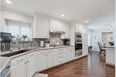 6633 Eton Court, Benbrook, TX 76132 - Photo 13