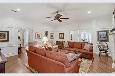 6633 Eton Court, Benbrook, TX 76132 - Photo 9