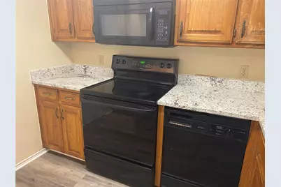 7464 Queensbury Circle, Fort Worth, TX 76133 - Photo 5