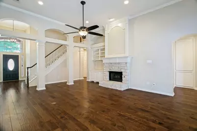 2409 Candlebrook Drive, Flower Mound, TX 75028 - Photo 9