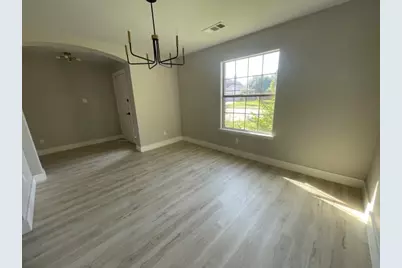2836 Grandview Drive, Grand Prairie, TX 75052 - Photo 3