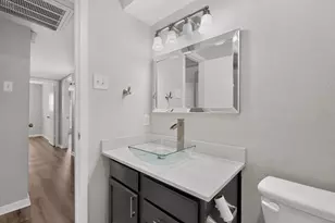 13786 Brookgreen Cir, Dallas, TX 75240 - Photo 13