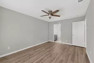 13786 Brookgreen Cir, Dallas, TX 75240 - Photo 15