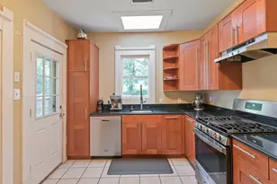 218 N Rosemont Ave, Dallas, TX 75208 - Photo 17