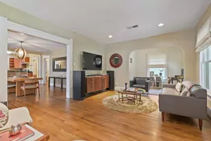 218 N Rosemont Ave, Dallas, TX 75208 - Photo 5