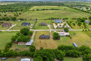 11625 Creekview Rd, Crowley, TX 76036 - Photo 37
