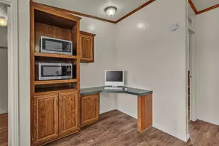 11625 Creekview Rd, Crowley, TX 76036 - Photo 9