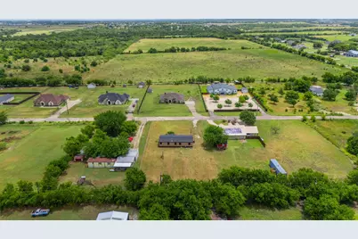 11625 Creekview Road, Crowley, TX 76036 - Photo 35