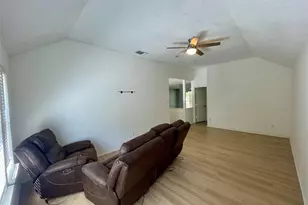 7520 Sunburst Trail, Denton, TX 76210 - Photo 19