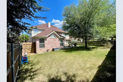 7520 Sunburst Trail, Denton, TX 76210 - Photo 21