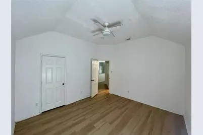 7520 Sunburst Trail, Denton, TX 76210 - Photo 15