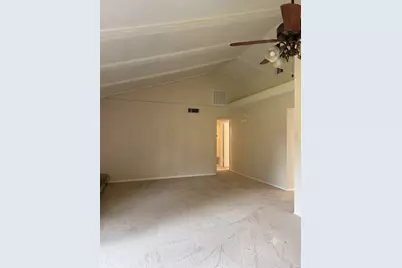 606 Oxford Park, Garland, TX 75043 - Photo 5