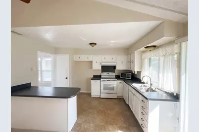 606 Oxford Park, Garland, TX 75043 - Photo 9