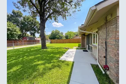 606 Oxford Park, Garland, TX 75043 - Photo 15