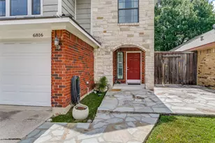 6816 Driffield Cir E, North Richland Hills, TX 76182 - Photo 3