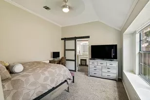 6816 Driffield Cir E, North Richland Hills, TX 76182 - Photo 15