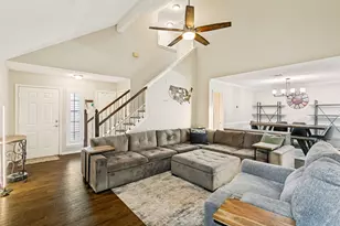 6816 Driffield Cir E, North Richland Hills, TX 76182 - Photo 5