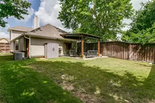 6816 Driffield Cir E, North Richland Hills, TX 76182 - Photo 25