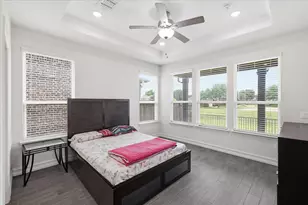 217 Jones St, Irving, TX 75063 - Photo 11