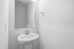 217 Jones St, Irving, TX 75063 - Photo 15