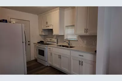 1001 E Park Avenue, Corsicana, TX 75110 - Photo 5