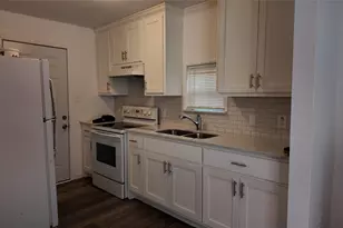 1001 E Park Ave, Corsicana, TX 75110 - Photo 5
