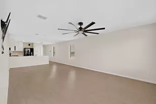 6201 Tilden Ave, Pilot Point, TX 76258 - Photo 15