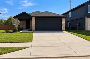 4117 Woodhill Bnd Dr, Fort Worth, TX 76036 - Photo 1
