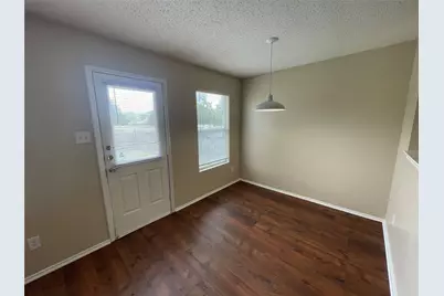 1420 Bumble Bee Drive, Lancaster, TX 75134 - Photo 15