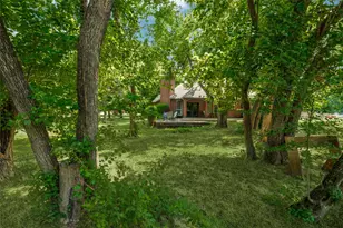305 Cedar Hill Cir, Lowry Crossing, TX 75407 - Photo 5
