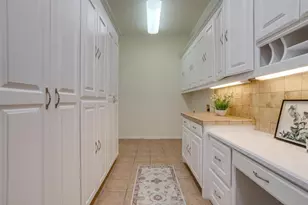 4224 Oak Park Ct, Fort Worth, TX 76109 - Photo 11