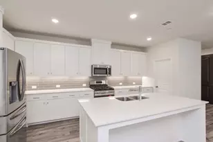 2805 Jacaranda Dr, McKinney, TX 75071 - Photo 3