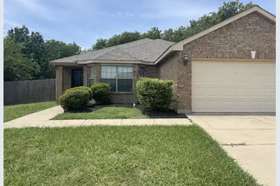 7404 Fossil Creek Drive, Arlington, TX 76002 - Photo 1