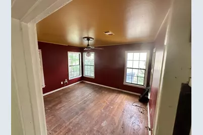 813 Magnolia Drive, Garland, TX 75040 - Photo 5