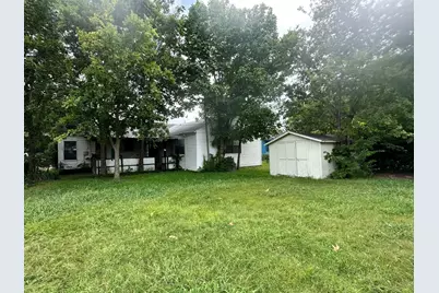 813 Magnolia Drive, Garland, TX 75040 - Photo 11