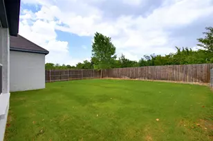 2405 Donella Dr, Denton, TX 76207 - Photo 13