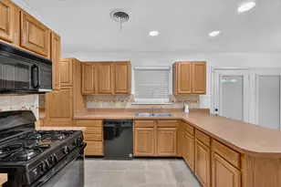2539 Highwood Dr, Dallas, TX 75228 - Photo 9