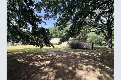 2070 County Road 3830, Quinlan, TX 75474 - Photo 5