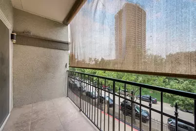 2201 Wolf Street #5202, Dallas, TX 75201 - Photo 31