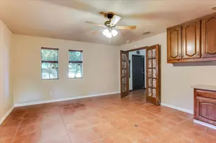 1459 Warrington Ct, Fort Worth, TX 76112 - Photo 19