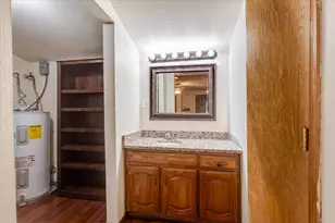 1459 Warrington Ct, Fort Worth, TX 76112 - Photo 31