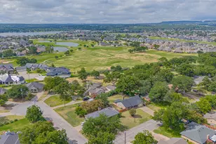 1300 Fourth St, Granbury, TX 76048 - Photo 33
