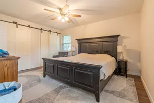 1300 Fourth St, Granbury, TX 76048 - Photo 17
