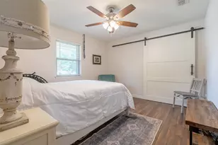 1300 Fourth St, Granbury, TX 76048 - Photo 19